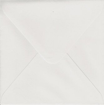 Vierkante enveloppen 14x14 wit 90 grams per 20 stuks