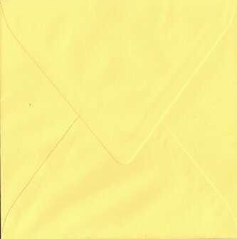 Enveloppen vierkant 14x14 10 stuks Lichtgeel (120 gr.)