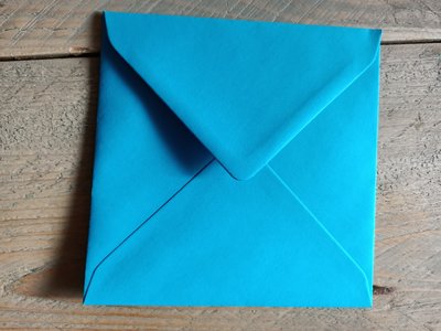 Enveloppen 15,5x15,5cm 120 grams blauw per 10 stuks